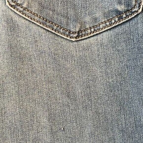 Isabel Light Wash Maternity Jeggings Size 6R/28 - Picture 4 of 4